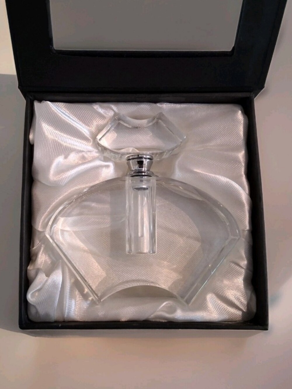 NIB Oleg Cassini Signed Refillable Crystal Perfume Bottle COLLEEN